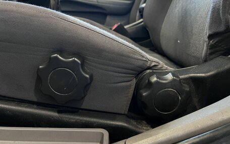 Nissan Almera, 2002 год, 160 600 рублей, 28 фотография