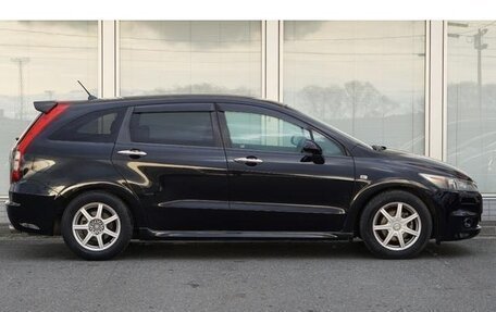 Honda Stream II, 2010 год, 930 001 рублей, 2 фотография