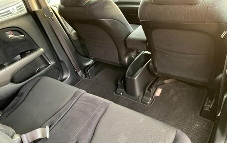 Honda Stream II, 2010 год, 930 001 рублей, 15 фотография