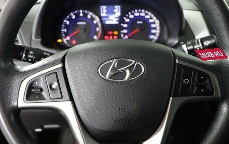 Hyundai Solaris II рестайлинг, 2015 год, 899 990 рублей, 11 фотография