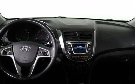 Hyundai Solaris II рестайлинг, 2015 год, 899 990 рублей, 13 фотография