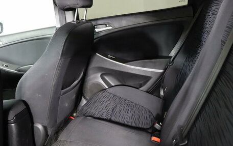 Hyundai Solaris II рестайлинг, 2015 год, 899 990 рублей, 19 фотография