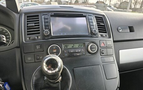 Volkswagen Multivan T5, 2007 год, 1 099 000 рублей, 10 фотография