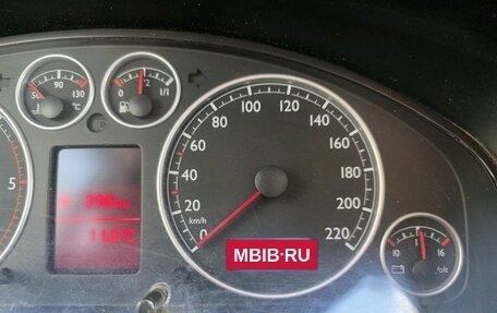 Volkswagen Multivan T5, 2007 год, 1 099 000 рублей, 11 фотография