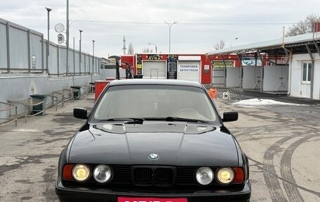 BMW 5 серия, 1993 год, 350 000 рублей, 1 фотография