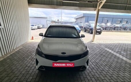 KIA Rio IV, 2021 год, 1 830 000 рублей, 1 фотография