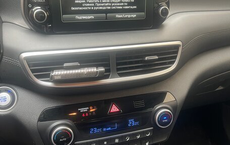 Hyundai Tucson III, 2019 год, 2 350 000 рублей, 6 фотография