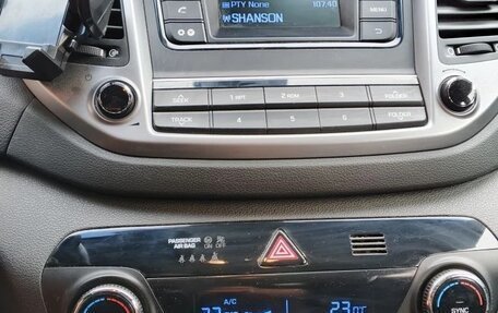 Hyundai Tucson III, 2017 год, 2 550 000 рублей, 5 фотография