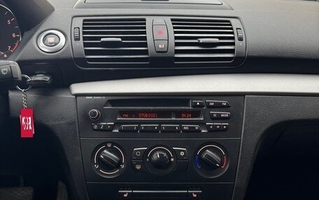 BMW 1 серия, 2010 год, 550 000 рублей, 10 фотография