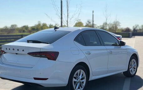 Skoda Octavia IV, 2022 год, 1 915 000 рублей, 3 фотография