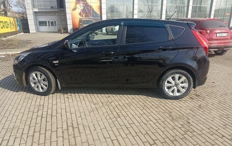 Hyundai Solaris II рестайлинг, 2016 год, 1 180 000 рублей, 3 фотография