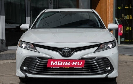 Toyota Camry, 2018 год, 2 438 000 рублей, 5 фотография