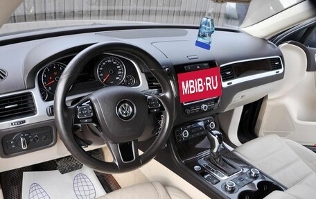 Volkswagen Touareg III, 2014 год, 2 000 000 рублей, 10 фотография