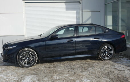 BMW 5 серия, 2025 год, 10 090 000 рублей, 2 фотография