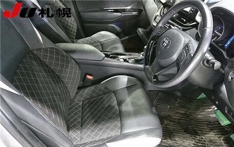 Toyota C-HR I рестайлинг, 2019 год, 1 810 505 рублей, 2 фотография