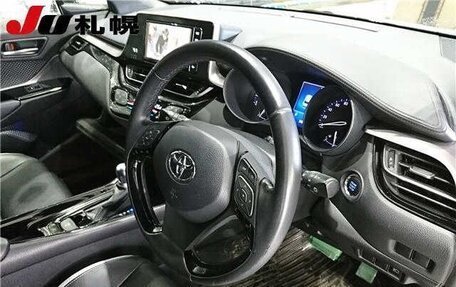 Toyota C-HR I рестайлинг, 2019 год, 1 810 505 рублей, 4 фотография