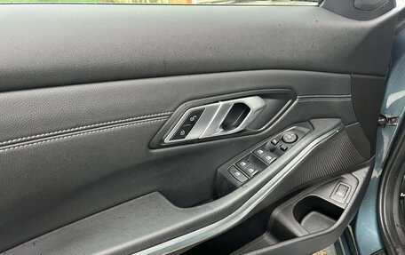 BMW 3 серия, 2021 год, 3 300 000 рублей, 11 фотография