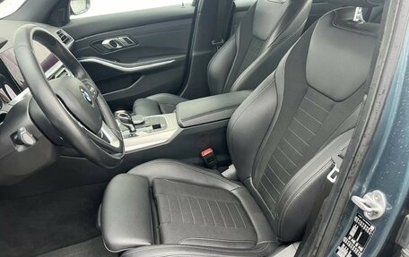 BMW 3 серия, 2021 год, 3 300 000 рублей, 10 фотография