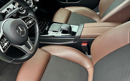 Mercedes-Benz A-Класс, 2019 год, 2 300 000 рублей, 4 фотография