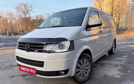 Volkswagen Multivan T5, 2013 год, 2 760 000 рублей, 3 фотография
