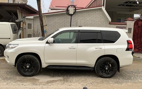 Toyota Land Cruiser Prado 150 рестайлинг 2, 2018 год, 5 550 000 рублей, 2 фотография