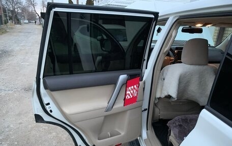 Toyota Land Cruiser Prado 150 рестайлинг 2, 2018 год, 5 550 000 рублей, 12 фотография