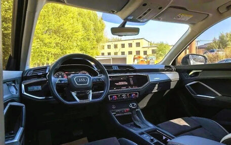 Audi Q3, 2022 год, 2 656 000 рублей, 7 фотография