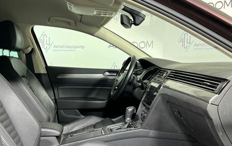 Volkswagen Passat B8 рестайлинг, 2018 год, 3 349 000 рублей, 9 фотография