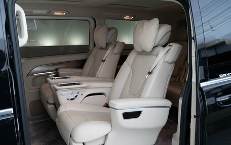 Mercedes-Benz V-Класс, 2024 год, 9 799 999 рублей, 9 фотография