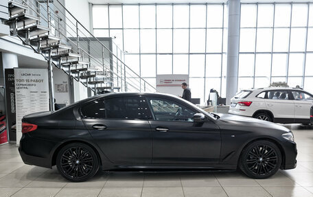 BMW 5 серия, 2018 год, 4 500 000 рублей, 4 фотография