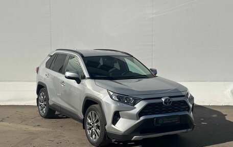 Toyota RAV4, 2020 год, 3 350 000 рублей, 3 фотография