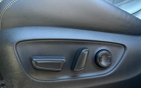 Toyota RAV4, 2020 год, 3 350 000 рублей, 17 фотография