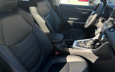 Toyota RAV4, 2020 год, 3 350 000 рублей, 20 фотография