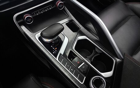 Geely Tugella FY11, 2023 год, 2 430 000 рублей, 10 фотография