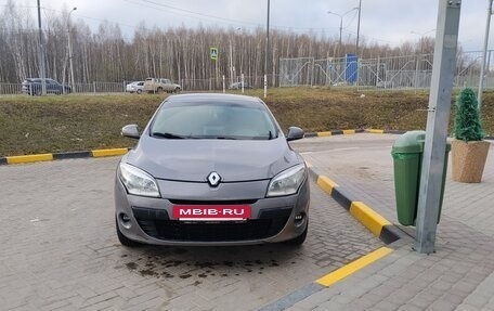 Renault Megane III, 2012 год, 950 000 рублей, 3 фотография