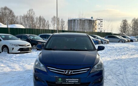 Hyundai Solaris II рестайлинг, 2015 год, 725 000 рублей, 2 фотография