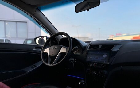 Hyundai Solaris II рестайлинг, 2015 год, 725 000 рублей, 8 фотография