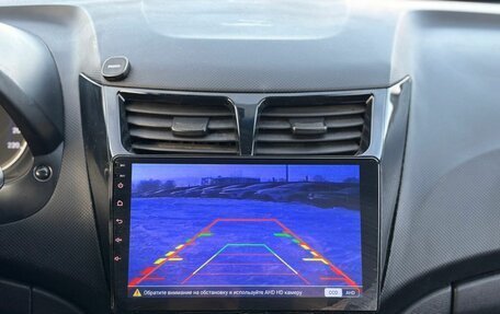 Hyundai Solaris II рестайлинг, 2015 год, 725 000 рублей, 22 фотография