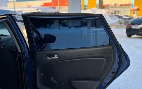 Hyundai Solaris II рестайлинг, 2015 год, 725 000 рублей, 18 фотография