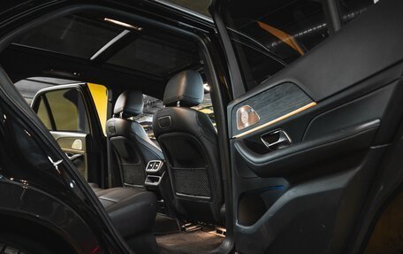 Mercedes-Benz GLE, 2019 год, 4 950 000 рублей, 17 фотография