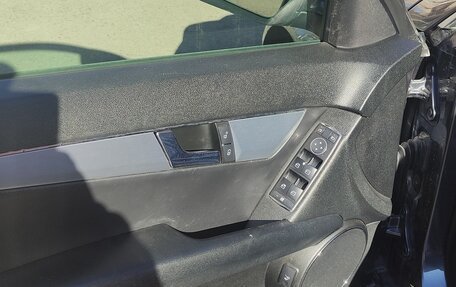 Mercedes-Benz C-Класс, 2007 год, 1 200 000 рублей, 1 фотография