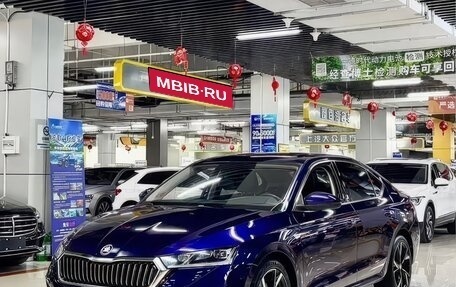 Skoda Octavia IV, 2022 год, 2 250 000 рублей, 1 фотография