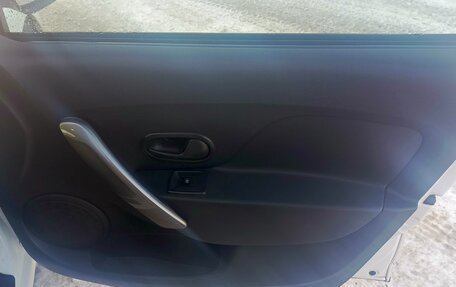 Renault Logan II, 2018 год, 570 000 рублей, 16 фотография