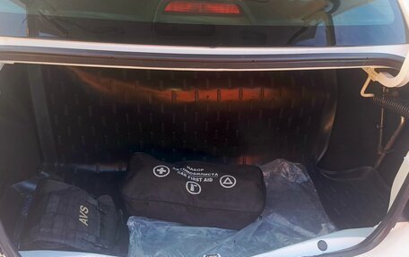 Renault Logan II, 2018 год, 570 000 рублей, 18 фотография