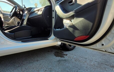 Hyundai i30 II рестайлинг, 2012 год, 950 000 рублей, 3 фотография