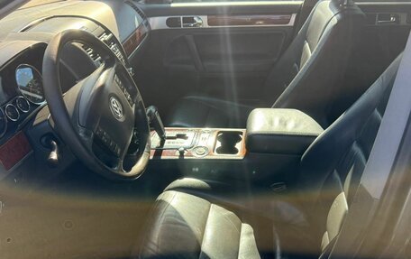 Volkswagen Touareg III, 2007 год, 675 000 рублей, 7 фотография