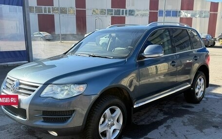 Volkswagen Touareg III, 2007 год, 675 000 рублей, 3 фотография