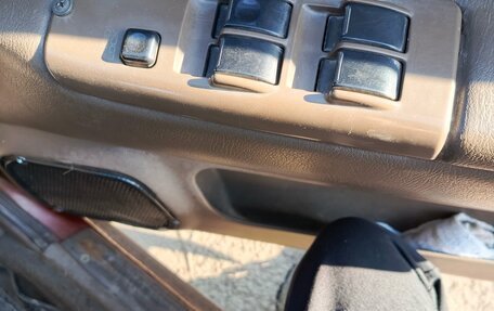 Mitsubishi Chariot III, 1993 год, 230 000 рублей, 11 фотография