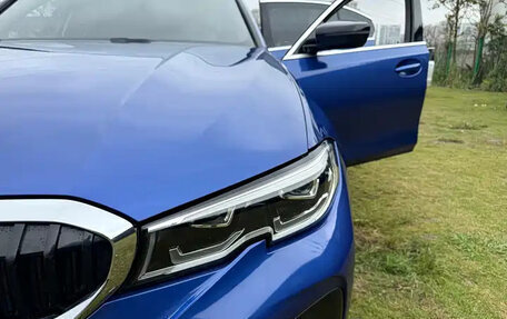 BMW 3 серия, 2021 год, 2 589 000 рублей, 15 фотография