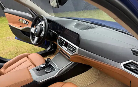 BMW 3 серия, 2021 год, 2 589 000 рублей, 13 фотография